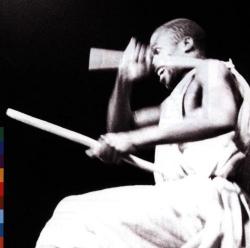 DRUMMERS OF BURUNDI - LES TAMBOURINAIRES DU BURUNDI